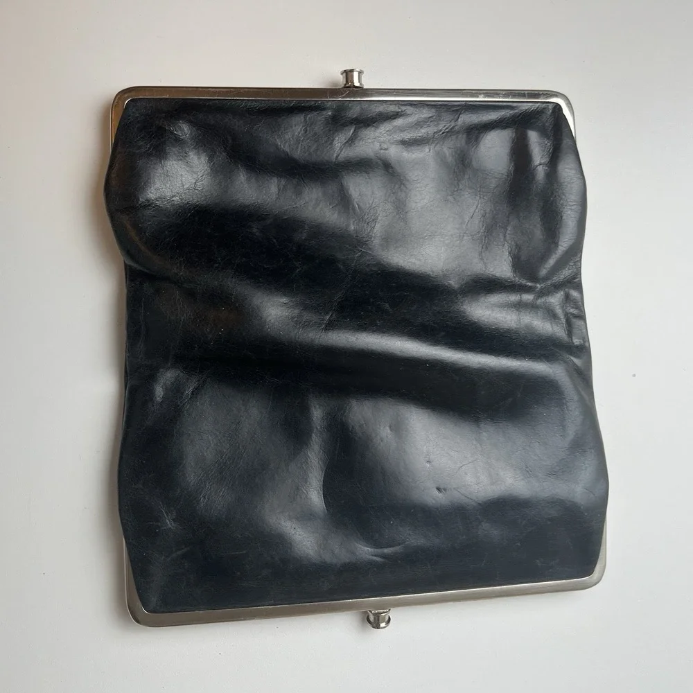 Hobo International Lauren Leather Clutch/Wallet Black Bifold Magnetic 9